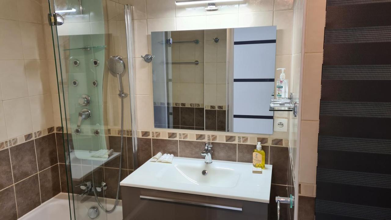 Ferienwohnung 1 Mn Croisette Pres Martinez Cannes Exterior foto